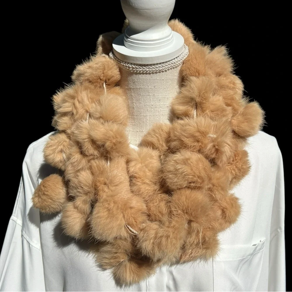 🌻Vintage Genuine Rabbit Fur Soft Warm Tan Pon Pons Scarf